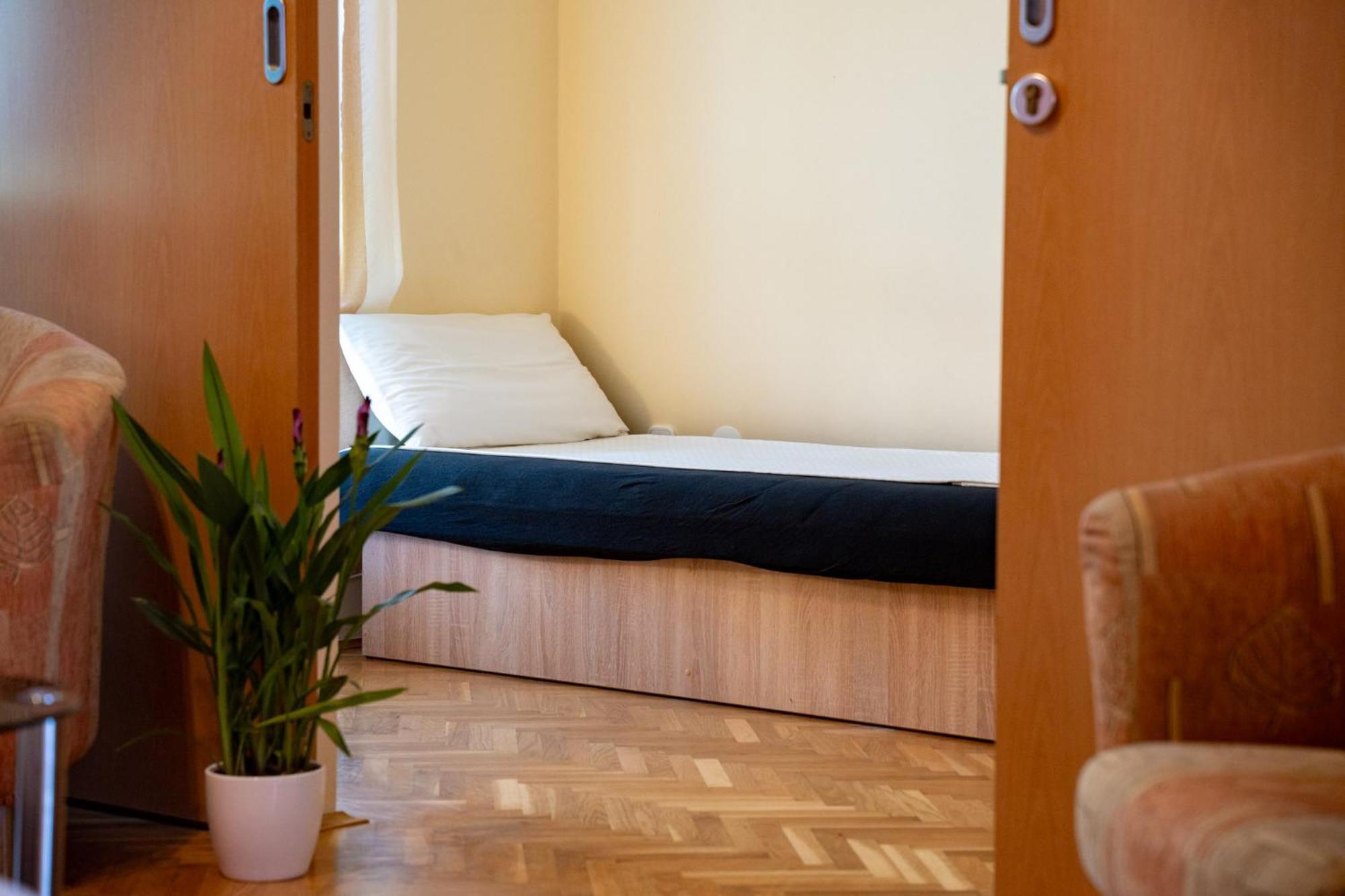 Apartamento Rab Centar Due Palit Exterior foto