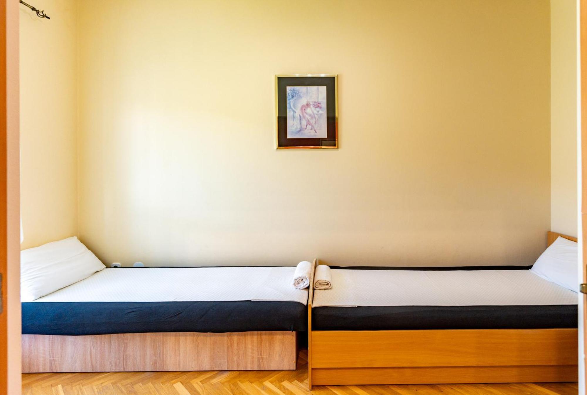 Apartamento Rab Centar Due Palit Exterior foto