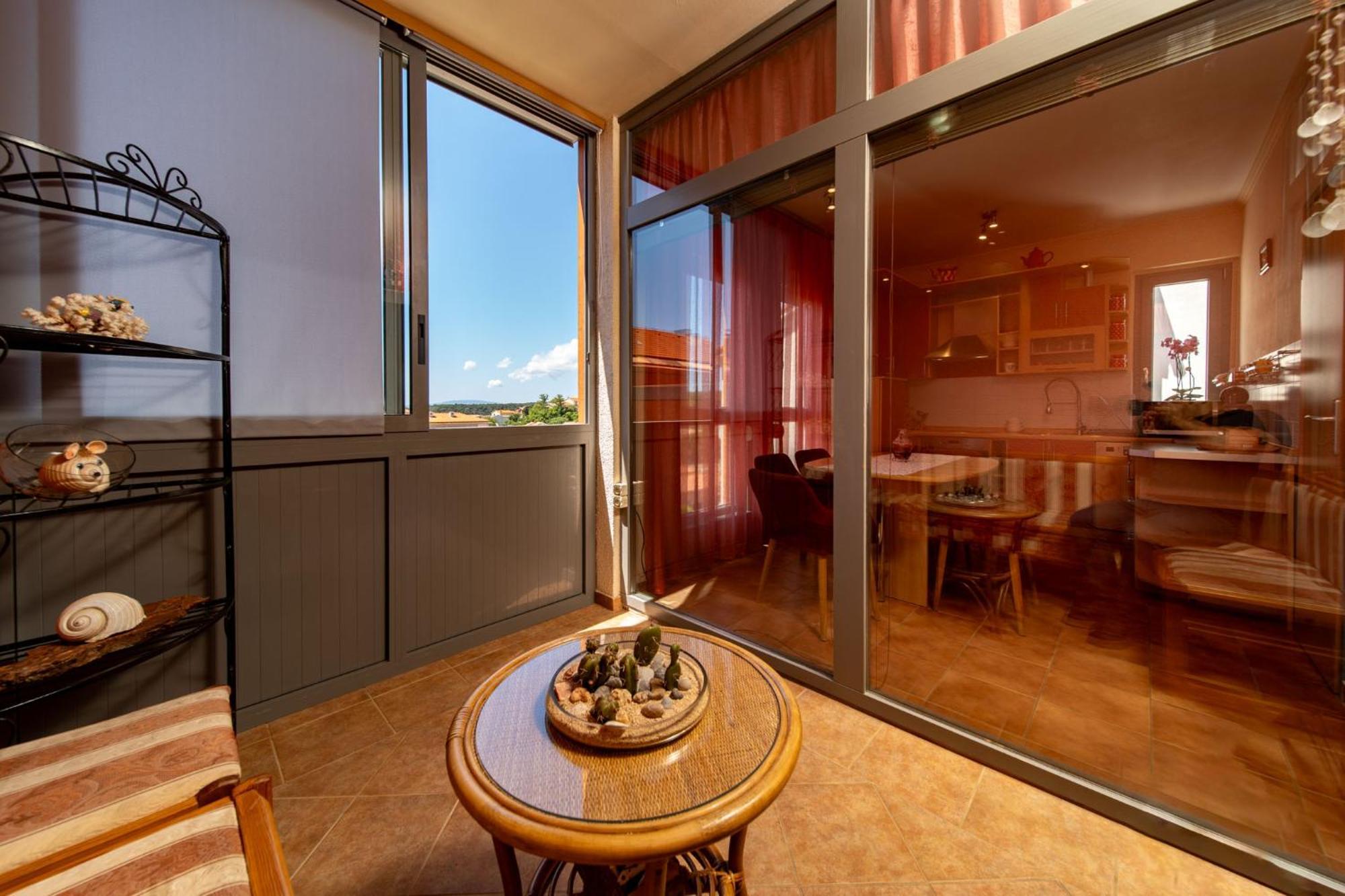 Apartamento Rab Centar Due Palit Exterior foto